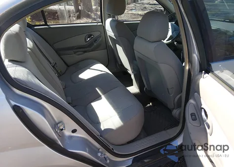 2005 Chevrolet Malibu z USA, uszkodzony, nr VIN 1G1ZS52F75F199156